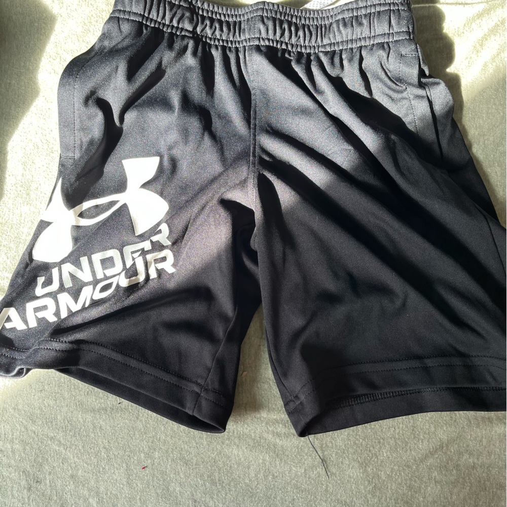 boys under armour shorts